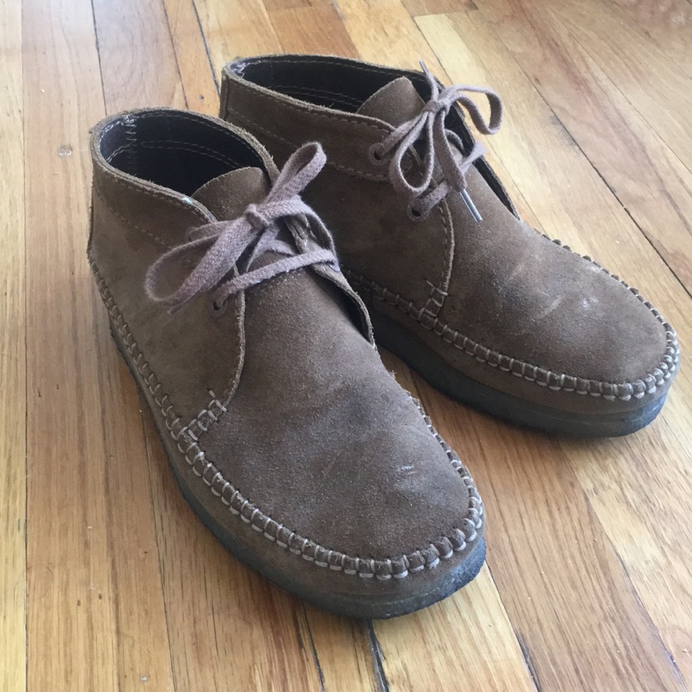 Clark’s Originals Brown suede mockasin size 10